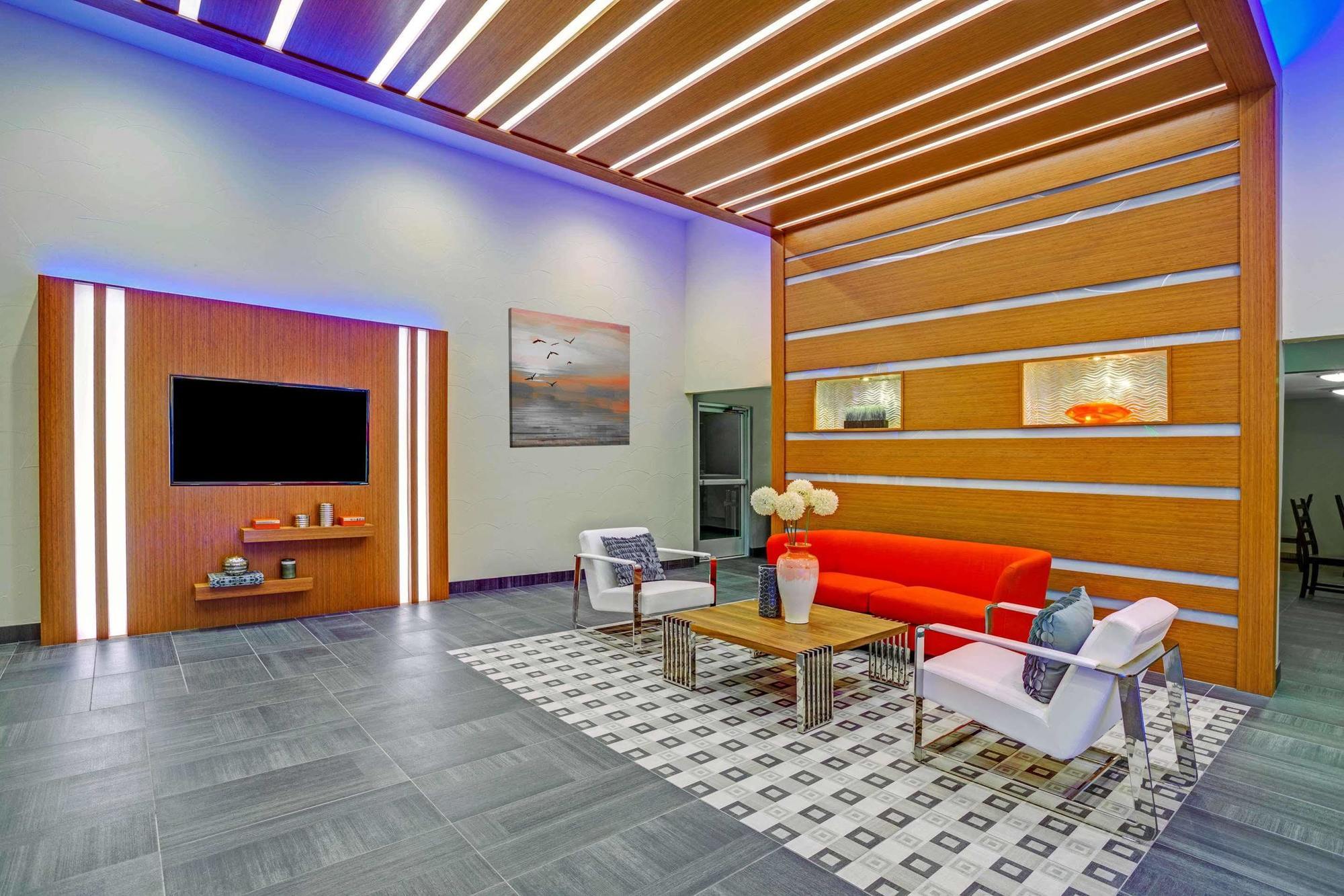 פרמרס בראנץ' Arya Inn & Suites מראה חיצוני תמונה